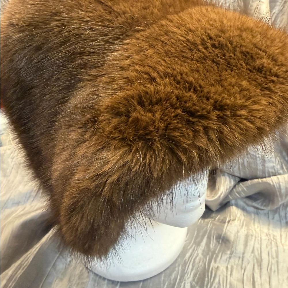 Elegant Brown Faux Fur Hat - Picture 3 of 9